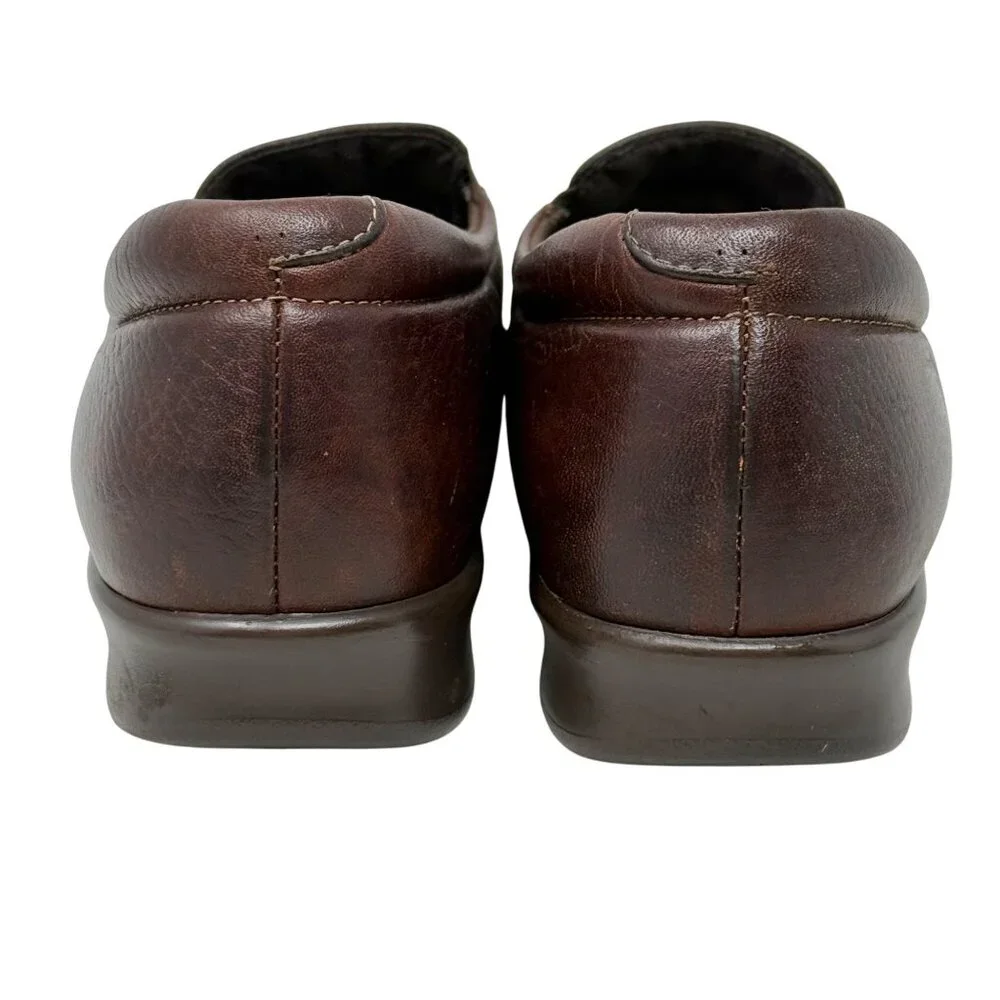 SAS Twin Tripad Slip On Loafers Brown Leather Soft Casual Comfort Womens Size 8?